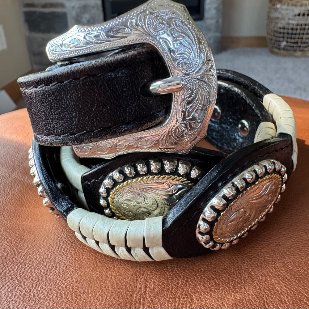 Black and Cream Western Belt with Silver Buckle